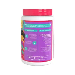 Creme Pentear Condicionador Kids Morango Cachinhos Sem Nos 1Kg Salon Line - comprar online