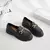 Mocassim Feminino Tratorado Bico Redondo com detalhe em dourado na internet