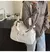 Mochila Feminina VITA® Lari – Estilo Sofisticado em Formato Compacto! - VITA