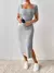 Vestido VITA® Rebeca feito em Malha com Manga Curta, Gola Quadrada e Fenda Lateral Casual e Elegante - VITA