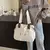 Mochila Feminina VITA® Lari – Estilo Sofisticado em Formato Compacto! na internet
