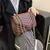 Bolsa feminina um ombro - mimos&laços