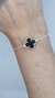 Pulseira Trevo Ônix na internet