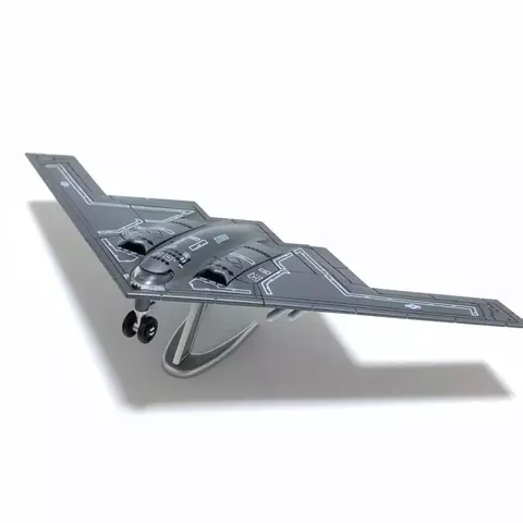 B-2 SPIRIT | Escala 1:200 (28cm x 10cm) | Versão Standard Em Plastico + Suporte para exposição.
