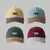 Boné Patchwork Bordado Unissex – Estilo Urbano com Aba Curva e Ajuste Snapback na internet