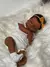 Bebê Reborn Serena Recém Nascida Full Realista - Enxoval Completo + Certidão de Nascimento - Pingo de Gente Reborn