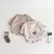 Conjunto Bebê Menino em Waffle – Com Bolso e Ursinho (12m a 3 anos) Conjunto leve e macio em tecido waffle, ideal para o verão. Camiseta com bolso frontal e shorts com estampa fofa de ursinho. Disponível em duas cores lindas para meninos de 1 a 3 anos.