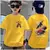 Camiseta de manga curta com grafite estampada - comprar online