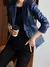 Blazer de Couro Vintage Feminino - Sofisticação Rebelde com Classe Executiva
