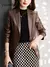 Blazer de Couro Vintage Feminino - Sofisticação Rebelde com Classe Executiva - Bela Essência