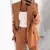 Blazer Feminino Gola Aberta - Elegância Romântica Para Seus Encontros Especiais na internet