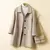 Casaco Feminino de Lã - Elegância Clássica e Versatilidade Moderna - comprar online