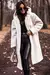Imagem do Jaqueta de Tweed Feminina - Elegância Clássica e Sofisticação Atemporal