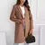 Casaco de Lã Slim Fit - Elegância Refinada e Silhueta Perfeita