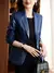 Blazer de Couro Vintage Feminino - Sofisticação Rebelde com Classe Executiva na internet