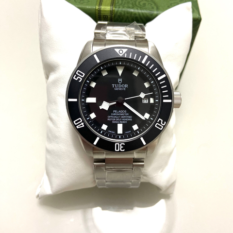Tudor Geneve Pelagos preto automatico