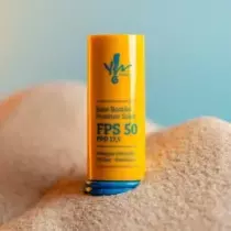 protetor solar base bastão fps50 bege #04, 14 g - comprar online