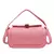 Bolsa feminina de ombro crossbody na cor rosa, com fecho e alça ajustável.