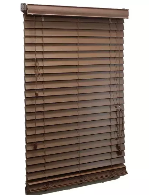 Persiana Pvc Com Cor de Madeira 50mm Opção Cadarço - comprar online