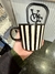 MUG CONICO RAYAS BLANCAS Y NEGRAS 410 ML en internet