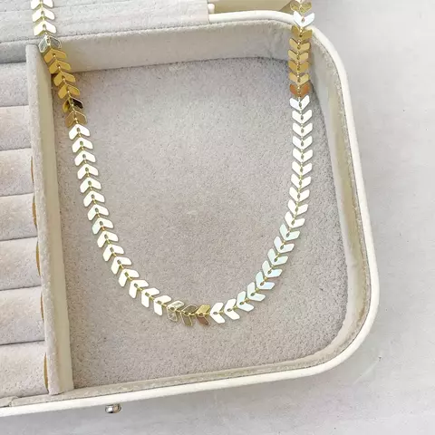 Choker Betina – Corrente Seta Escama Lisa com Banho em Ouro 18K