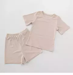 Pijaminha Brinca e Dorme