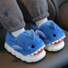 Pantufa Tubarão Fofo – Antiderrapante - comprar online