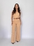 Conjunto em alfaiataria blusa e calça cor nude - comprar online