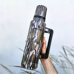 Termo Stanley Clásico 1.4 Lts con Asa Plegable Camuflado - Termo Nativo