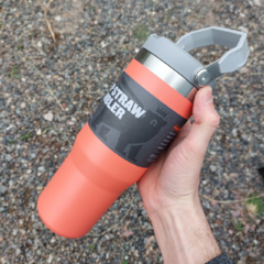 Imagen de Botella Térmica Stanley Flip Straw 887 ml | Hidratación Duradera y Práctica