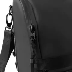 Imagen de Mochila Matera de Goma Impermeable con Triple Agarre | 36 x 24 x 15 cm