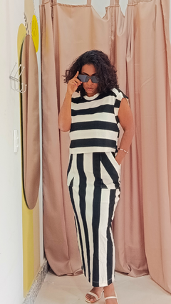 Conjunto irina na internet