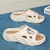 Imagem do Chinelos de Massagem Masculinos | Confortáveis | Verão | Uso Interno e Externo | Praia e Rua - Mais que um chinelo: relaxamento e conforto a cada passo! Os chinelos de massagem masculinos são ideais para quem busca aliviar o estresse dos pés no dia a dia. Perfeitos para uso em casa, na praia ou até na rua, eles combinam design ergonômico com pontos de pressão, promovendo bem-estar e conforto durante o verão.
