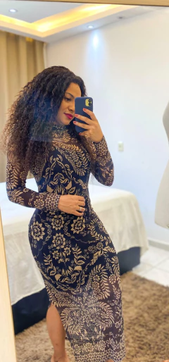 Vestido Tule Buquê de Flores na internet