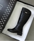 BOTA LOGO B DETALHE BUBU METAL