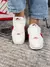 Nike Cortez “San Valentín” en internet