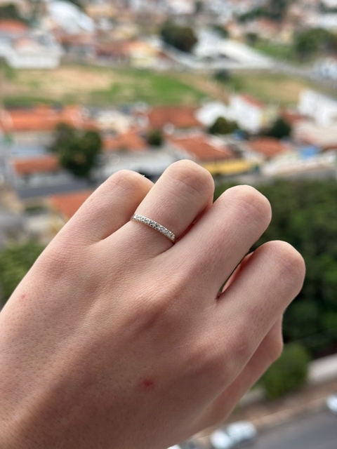 Anel Aparador Metade Cravejado