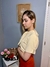 Blusa Social com Laço Na Frente e Detalhe na Manga na internet