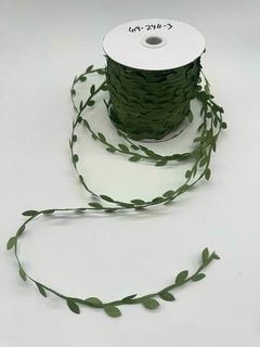 Liana con hojas verdes (200 mts)