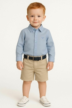 Conjunto de camisa manga longa e bermuda em viscolinho