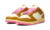 Nike Dunk Bronzine Pink na internet