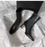 Botas Vintage Cozy | Cano Curto com Salto Grosso & Bico Quadrado Elegante