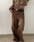 Jean en Denim Marron de Tiro Medio y Corte Recto - Roma Moda