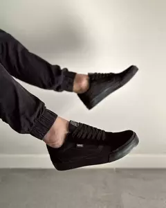 2x1 VANS KNU y VANS OLD SKOOL - ULTIMAS EN STOCK en internet