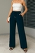Calça pantalona com friso frontal na internet