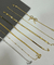 COLAR TRIPLO DE ELO COM PLAQUINHAS | BANHO OURO 18K - comprar online