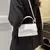 Bolsa de Ombro com Design Moderno e Acabamento Premium - loja online