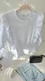 Camiseta blanca con bolados en brodrie en internet