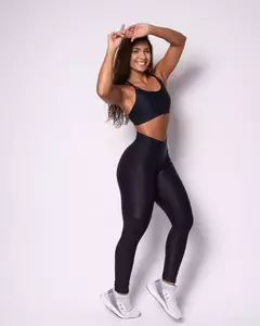 Conjunto Calca Legging Basica Bolso Compressao Preto + Top Lu - Cali Fit