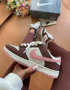 DUNK LOW MARRON/ROSA